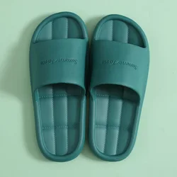 Chinelo de banheiro antiderrapante para homens e mulheres, escorregadores de EVA, flip flop, piscina interior, chinelos domésticos, sandálias de verão, sapato em relevo, 2024