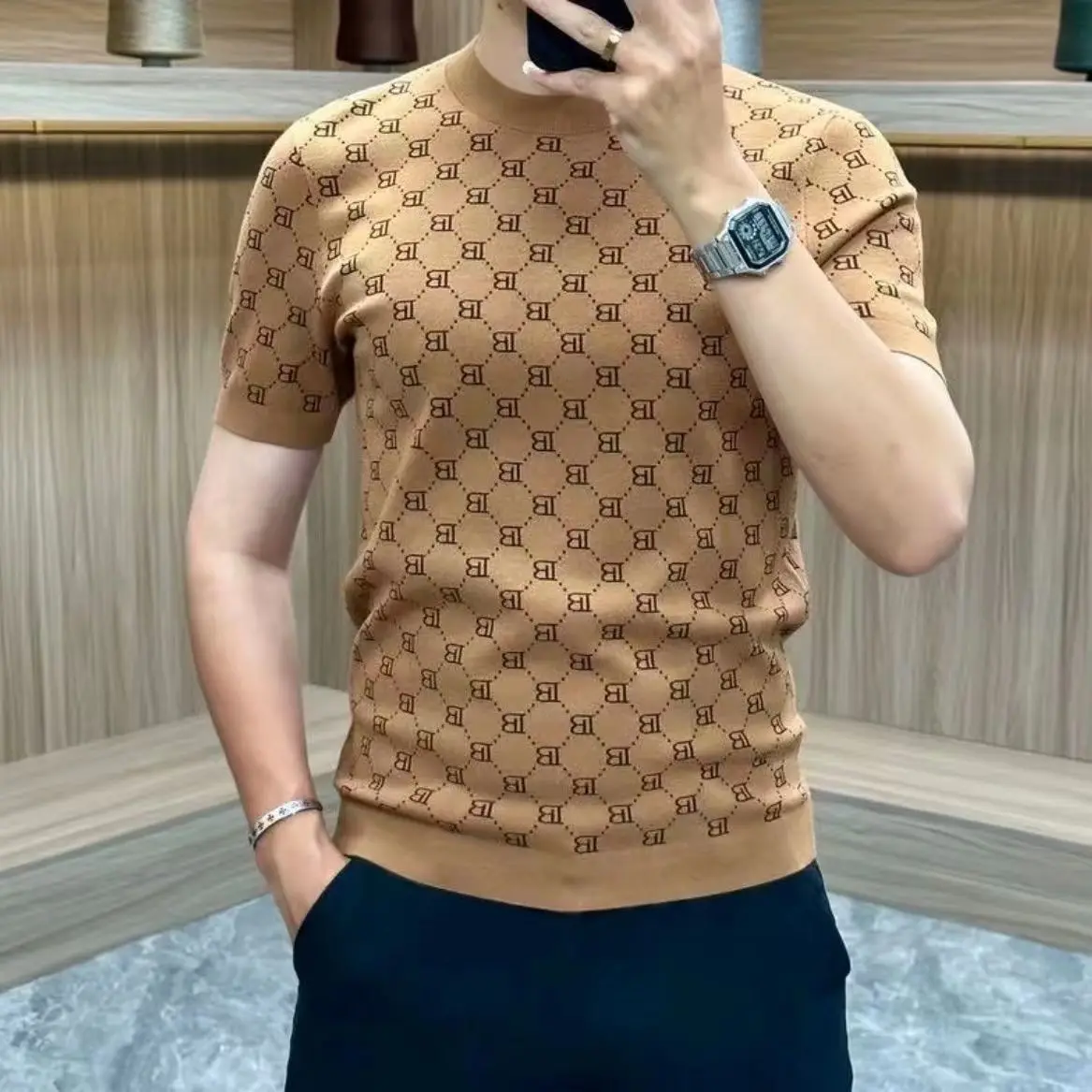 Men\'s summer high quality short-sleeved T-shirt new fashion brand ice silk knitted round neck handsome top