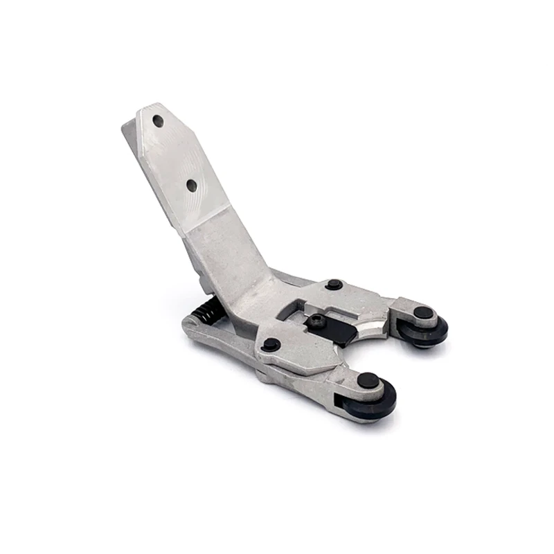 

Drilling and Attacking Machine BT30 Knife Clamp L-shaped Knife Claw Clamp Arm Machine Knife Magazine Accessories