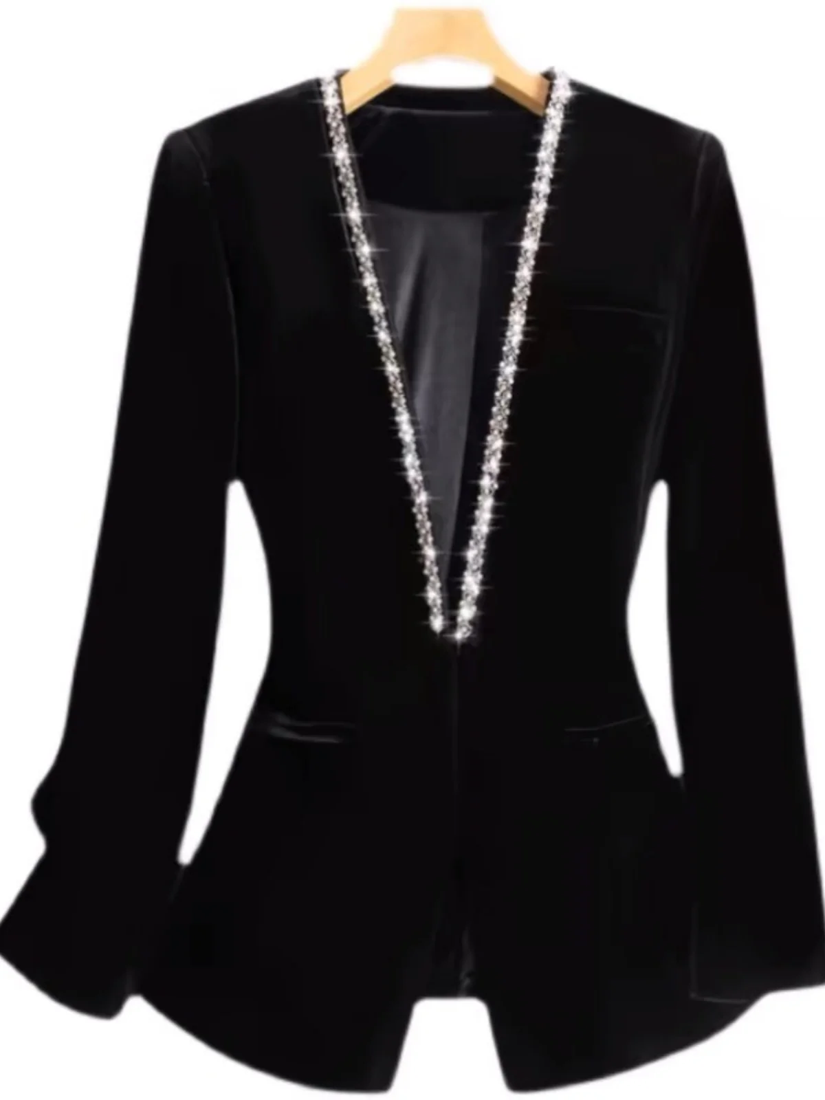 

Новинка весны 2024, высококачественный золотой бархатный маленький костюм с бусинами для ногтей и стильным однотонным пальто для путешествий и отдыха для женщин