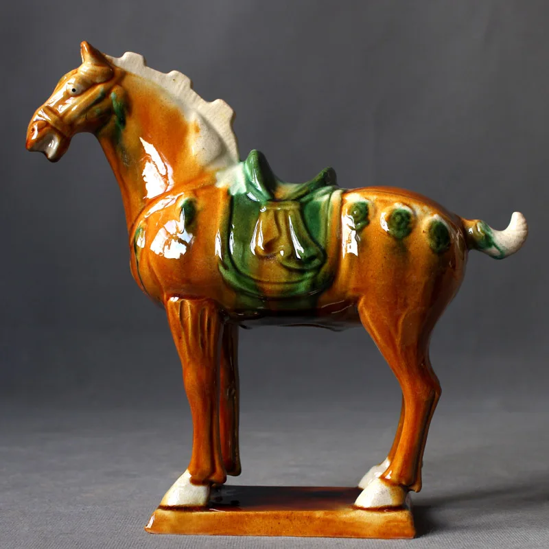 Home Ornaments Chinese Tang Tri-color Glazed Ceramics War Horse Porcelain Statue Living Room Decoration Home Office Furnishings