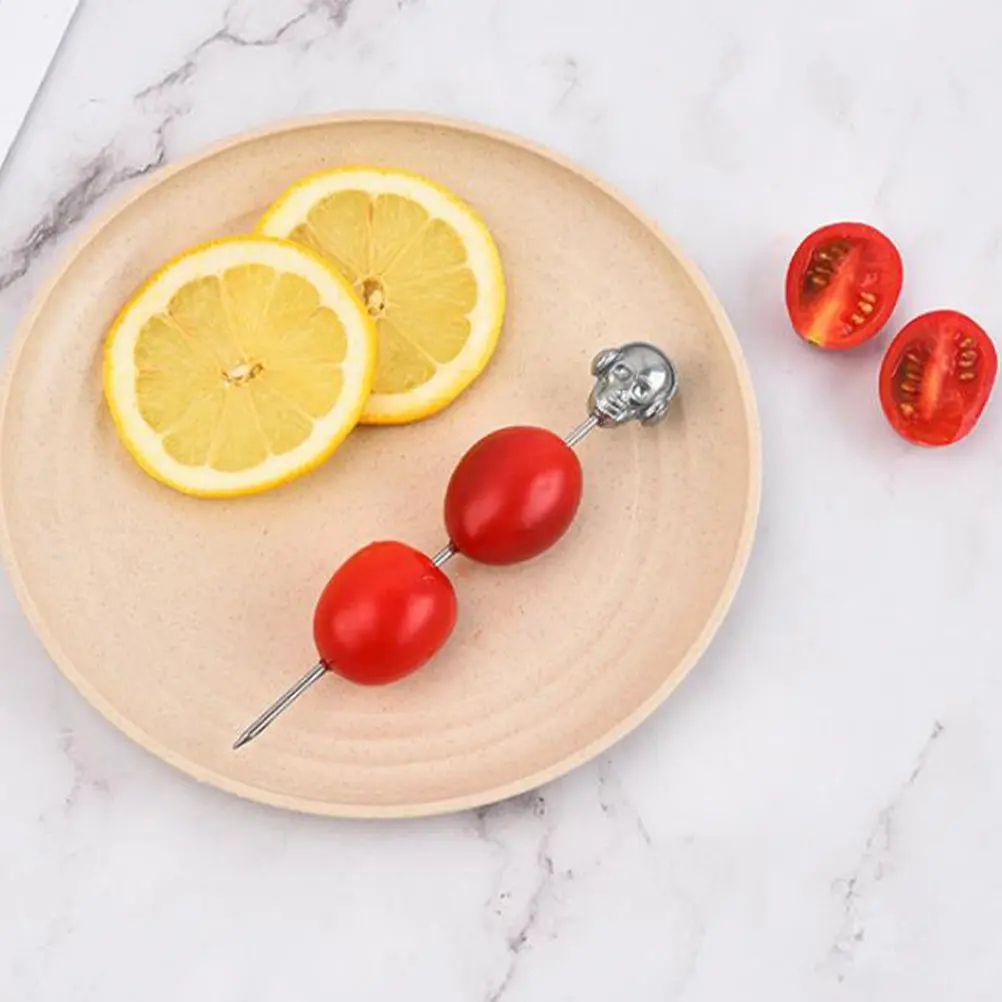 

6Pcs Skull Head Stainless Steel Cocktail Picks Creative Fruit Picks Reusable Practical Halloween Party Decorations