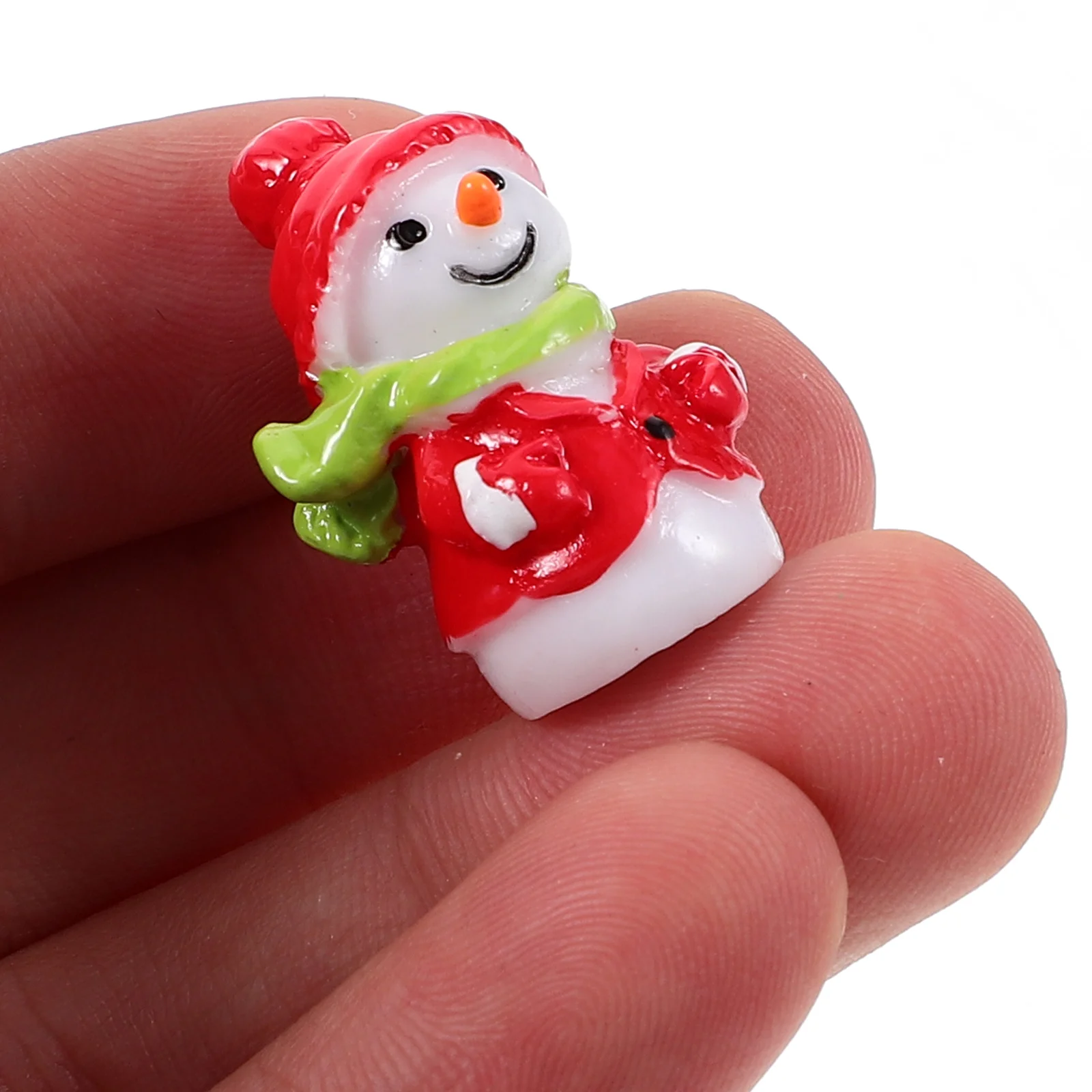 

10Pcs Christmas Resin Mini Snowman Statues Micro Landscape Xmas Party Decor Tabletop Decoration Mini Christmas Ornaments