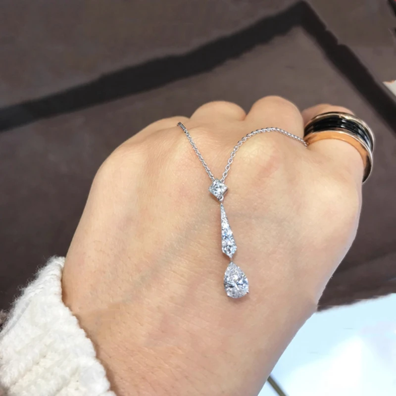 

HQ Tear Drop Diamond Pendant Necklace for Women Pure Silver Choker Plated 18K Platinum 1-carat Moissanite Necklace Jewelry Gifts