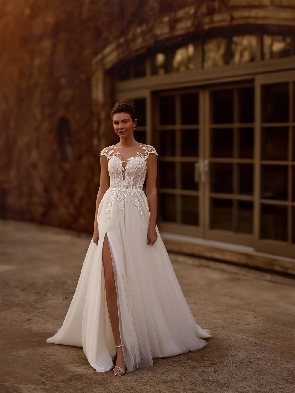 

Customized Sexy White Organza Wedding Dress Elegant O-Neck Short Sleeves Bridal Gowns Soft A-Line Court Train Vestido De Novia