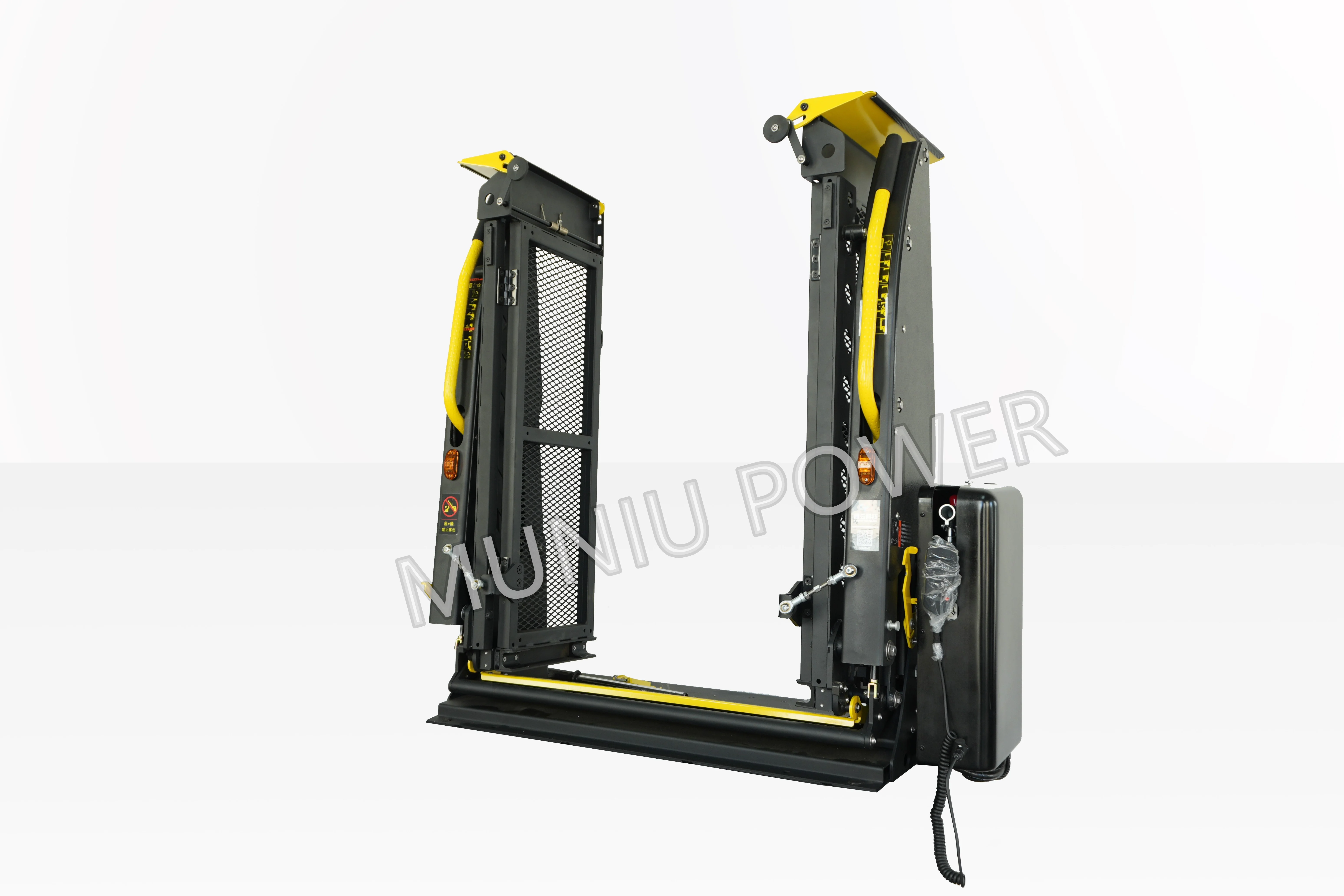400KG Automatic Retractable Split Platform Wheelchair Lift Folding Electric Hydraulic Lift Disabled Accessibility MNL3B