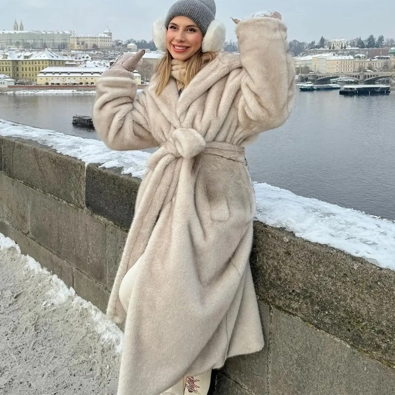 

Осенне-зимняя шуба с капюшоном из искусственного меха, женская длинная шуба из норкового флиса, мягкая экологически чистая шуба