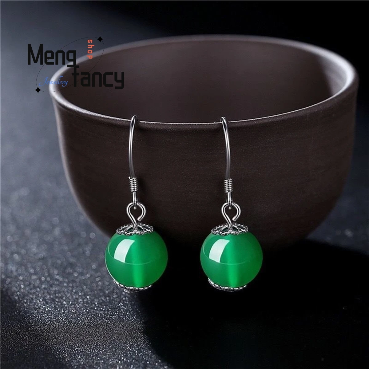 Natural S925 Silver Green Chalcedony Red Agate Crystal Ear Hook Earrings Simple Generous Personality Boutique Women Holiday Gift