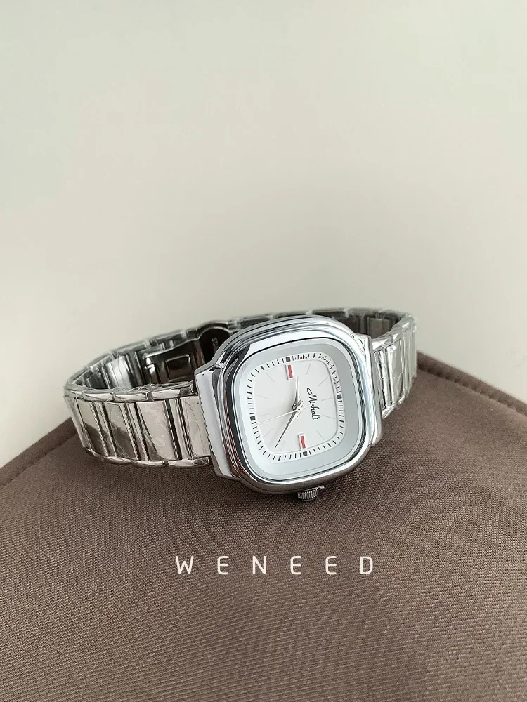 WENEED fashion trend watch women's 2024 new women's simple temperament quartz watch high value niche women's watch