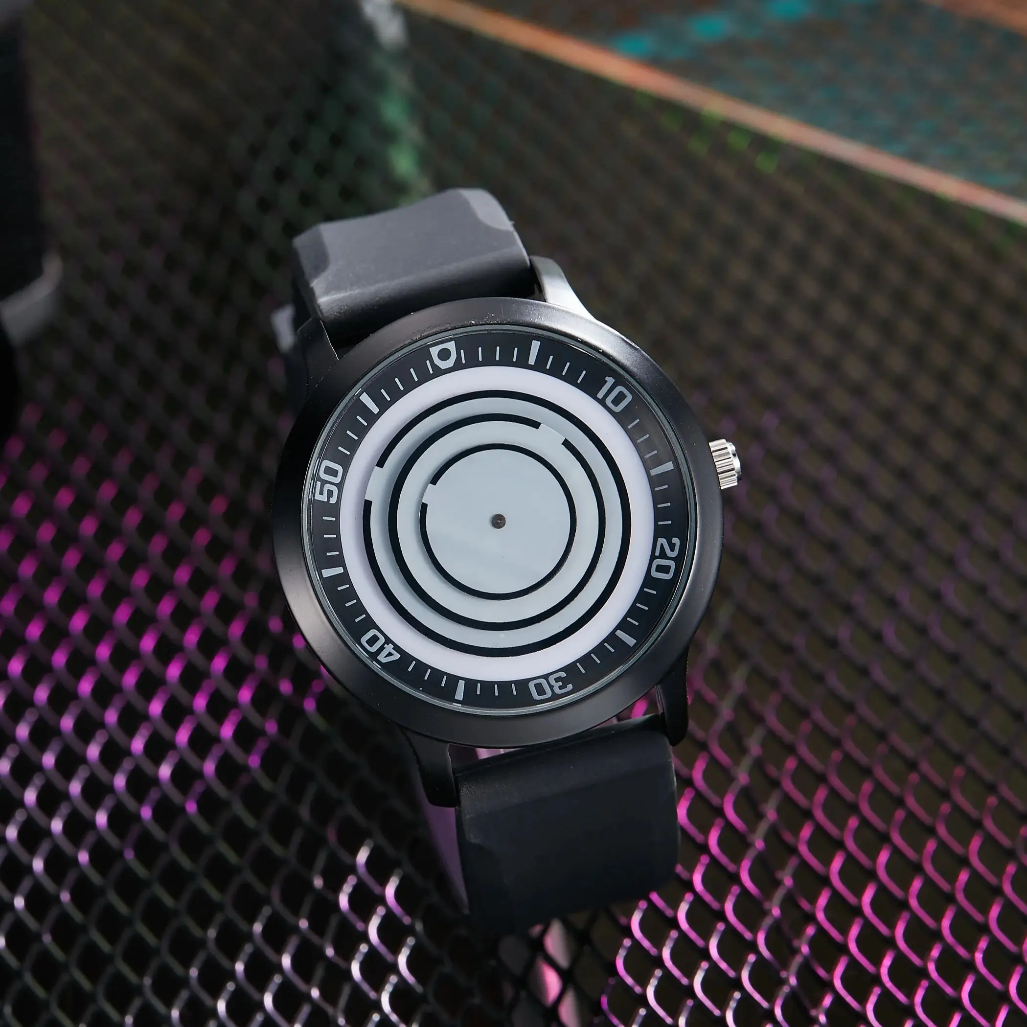 

Новые модные креативные часы для мужчин, крутой силиконовый ремешок без указателя, водонепроницаемые кварцевые часы Reloj часы мужские наручные