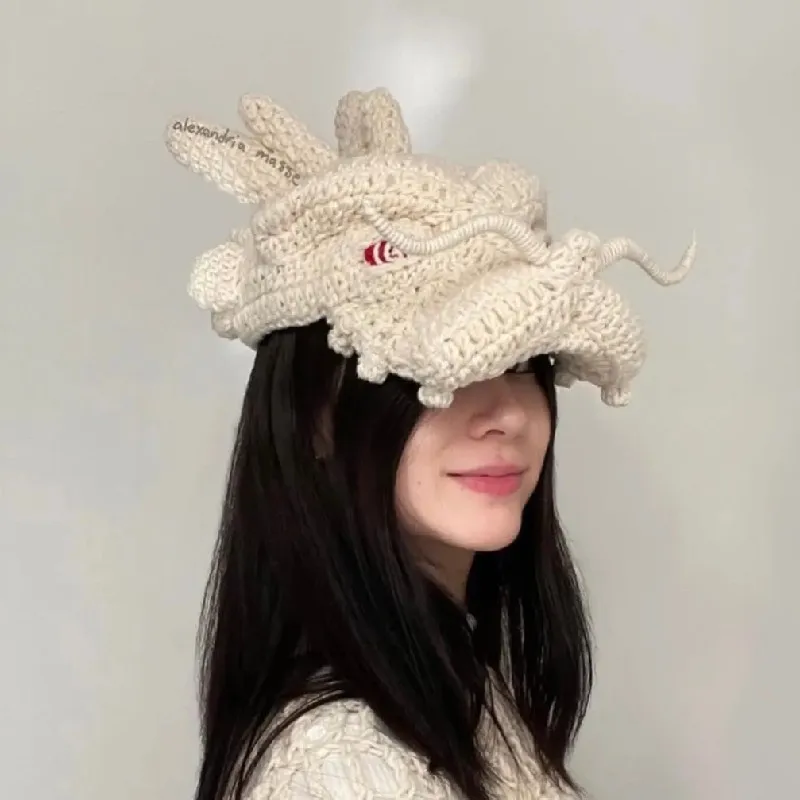 

Handmade Crocheted Net Red with The Same Style of Personalized Fashion Chinese Style Left Wheel Eye Dragon Sun Visor Cap