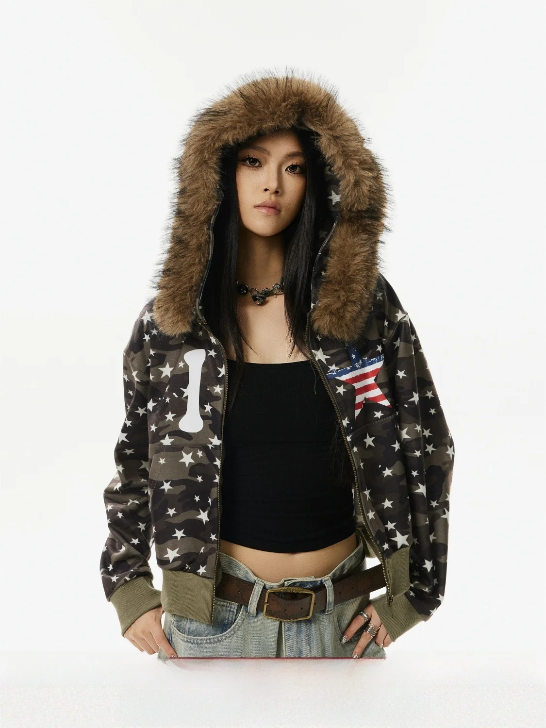 

Американский камуфляжный джат в стиле ретро с капюшоном и меховым воротником на молнии, женский осенне-зимний новый открытый кардиган для пикантных девушек, топ