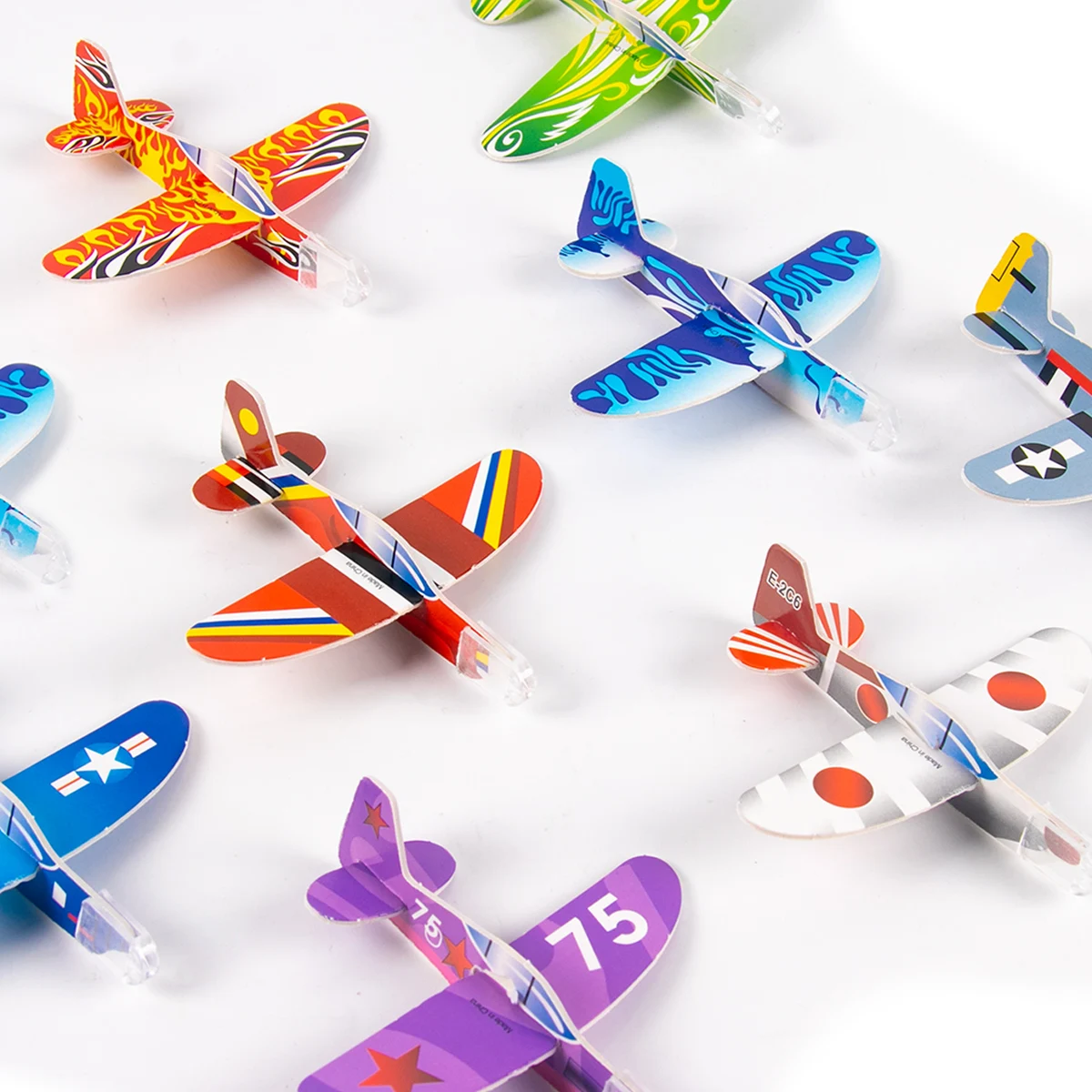 10/20Pcs Kids Party Supplies Mini Airplane Toys DIY Assemble Paper Airplane Toy Birthday Gift Party Favors Flying Toys Souvenirs