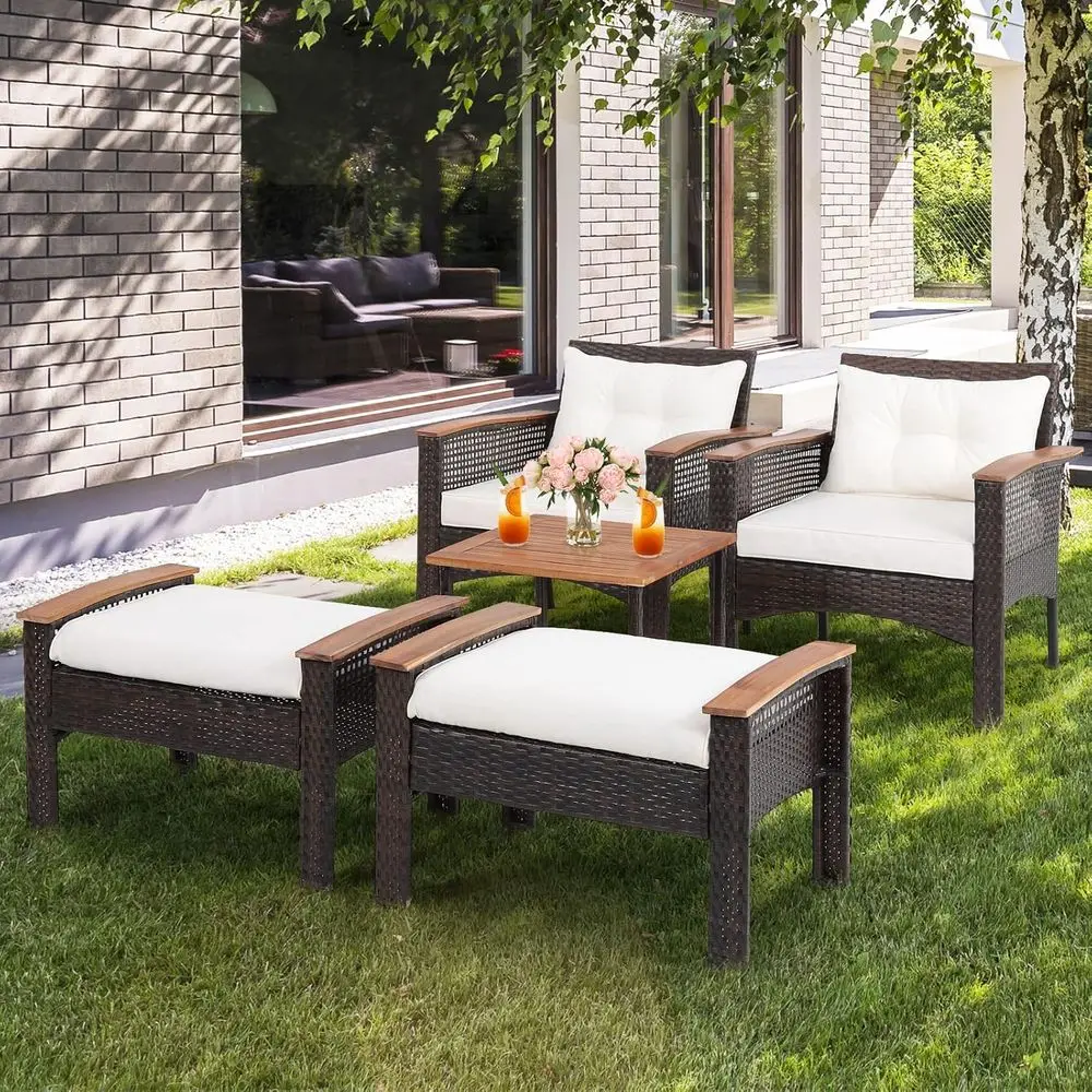 

5 Piece Patio Rattan Soa Set Outdoor Wicker Contion Set with 2 Chairs, 2 Ottomans & Coee Table, All-Weather Wicker Soa Set or Po