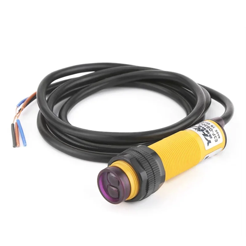 Inductive sensor E3F-DS30C4 proximity photoelectric switch diffuse reflection 30CM adjustable NPN three wire normally open PNP