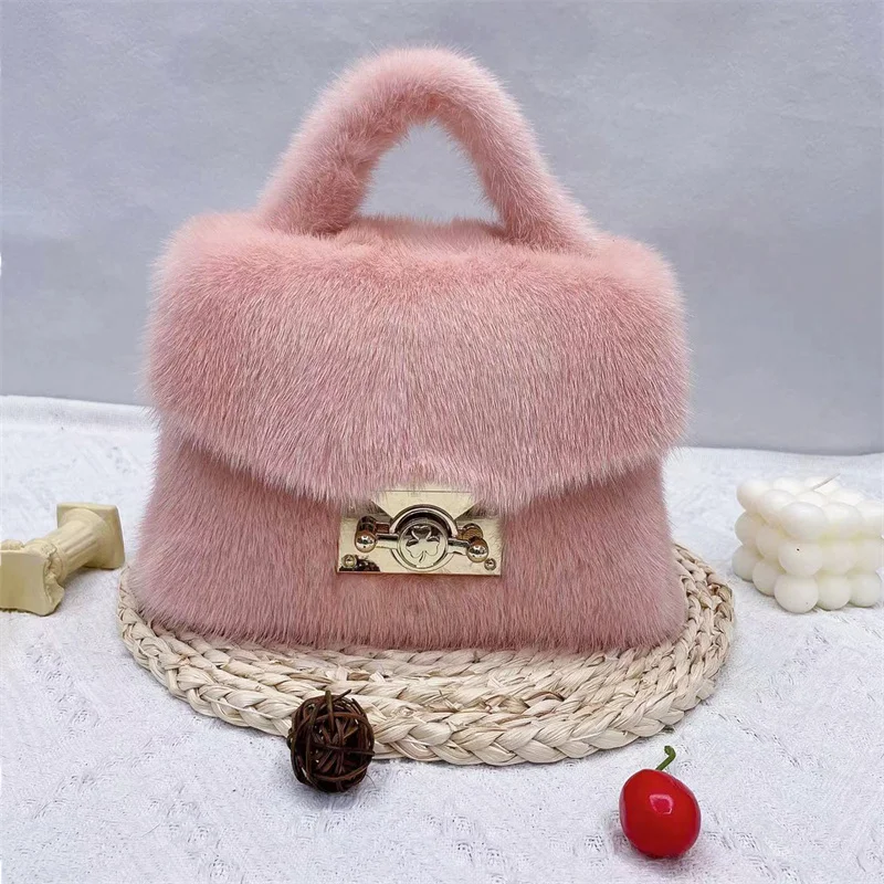 2023 New Winter Mink Fur Handbag Women's Shoulder Bag Real Mink Fur Underarm Bag Designer Furry Fur Handbag For Women