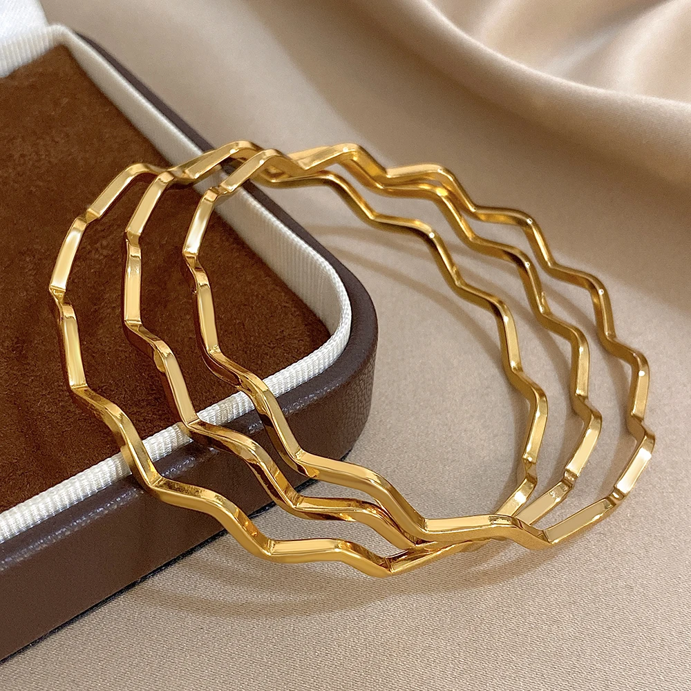 Greatera Drei dünne gewellte Armbänder Charm Gold Farbe wasserdicht 3 teile/satz Design einfache Frauen Armreif Geschenk 2025 Sommer neu