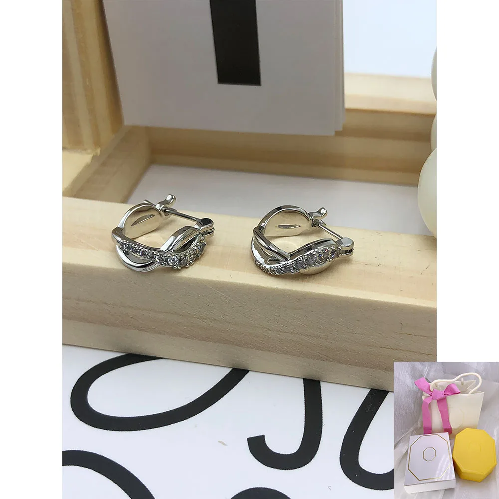 

New hot selling minimalist design earrings, high-quality women's romantic jewelry, holiday gifts