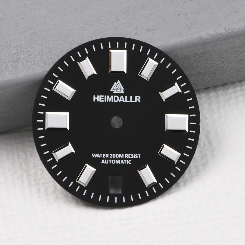 

29mm watch dial 3.0 O'clock BGW-9 super Luminous SKX007009 SPR Turtle 6105 Seiko mod For NH35 Movement Dive Watch