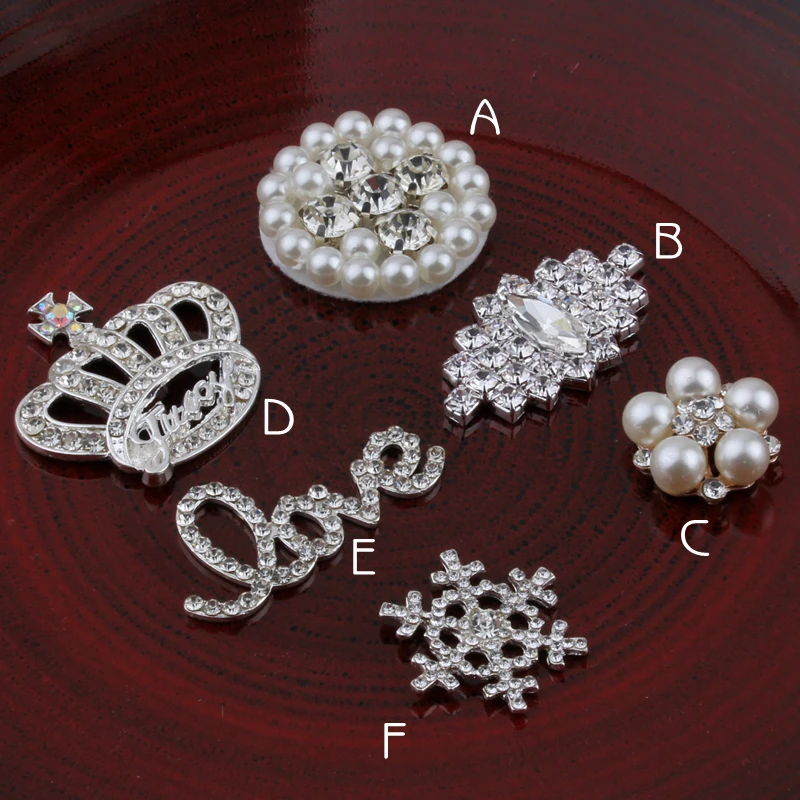 120pcs/lot 2017 Metal Flatback Flower Pearl Crystal Buttons for Crafts Clear Alloy Rhonestone Wedding Embellishments