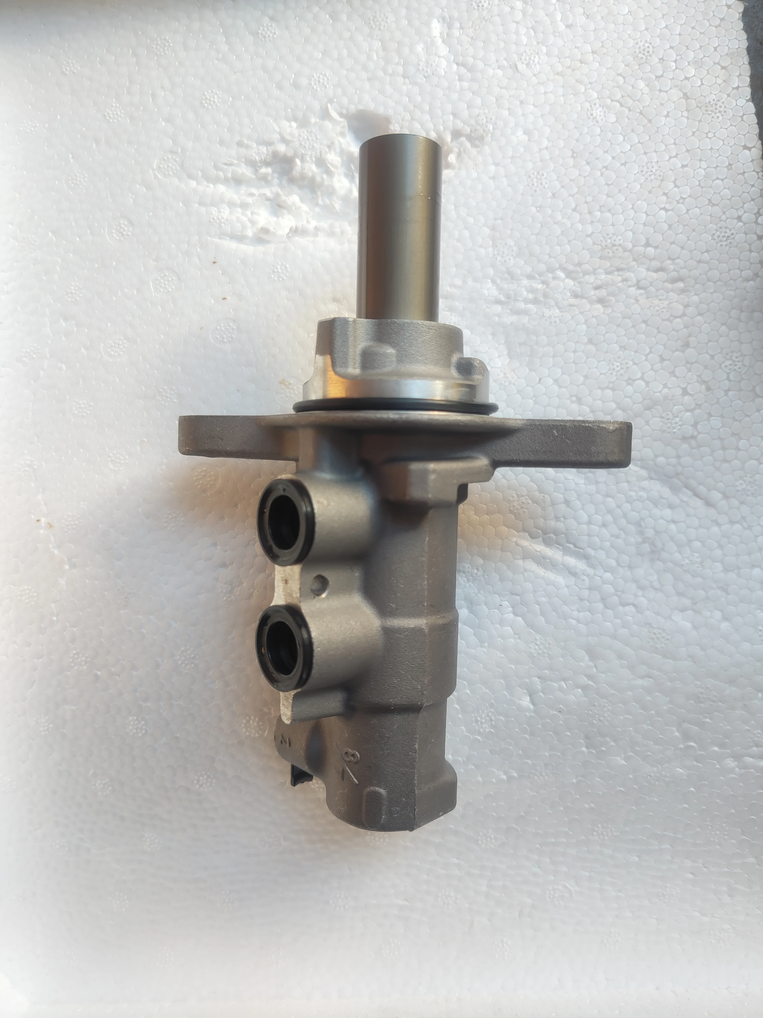 ليفان X80 اسطوانة الفرامل الاسطوانة الرئيسية تشانجان CS75