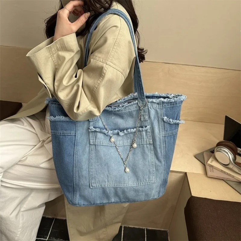Women's Gradient Denim Tote Bag with Raw Edge & Pearl , Casual Style for Daily Use, Work, Shopping, Commuting and Short Trips