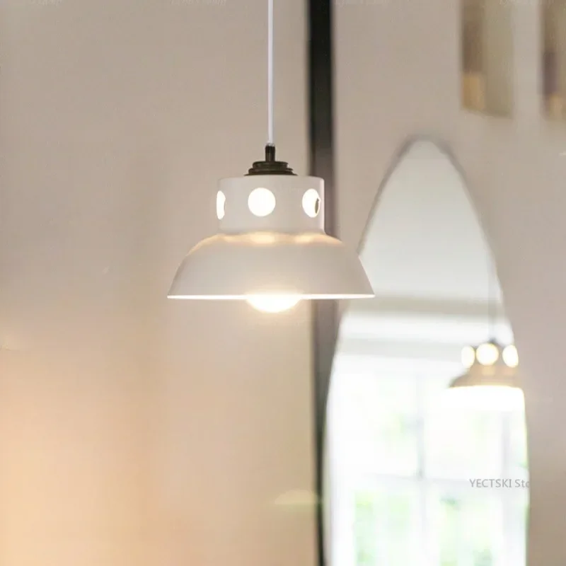

GHEUVNJ Nordic bedside bedroom pendant light, simple and creative bar counter restaurant, single headed entrance corner pendant