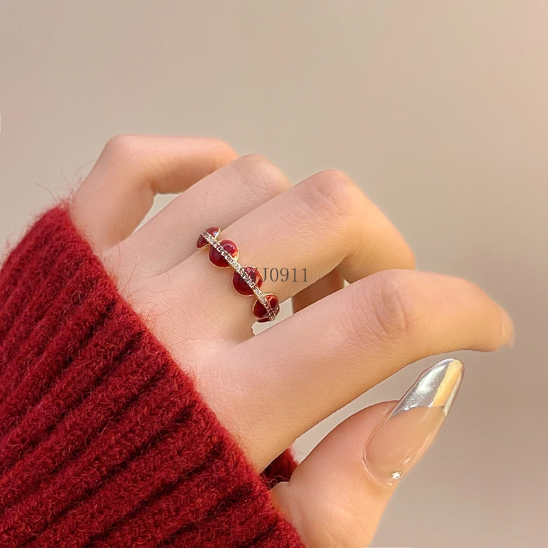 Zircon micro-inlaid red ring, female niche index finger ring, light luxury high-end open ring, little finger tail ring.