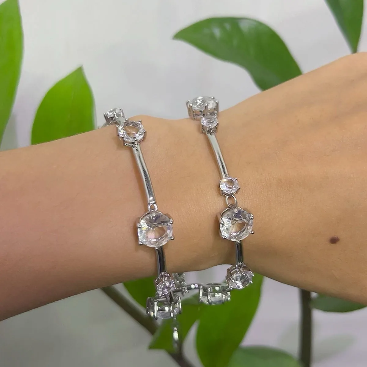 Thumbnail 3 - #64 Compare Gold Earrings Before You Buy