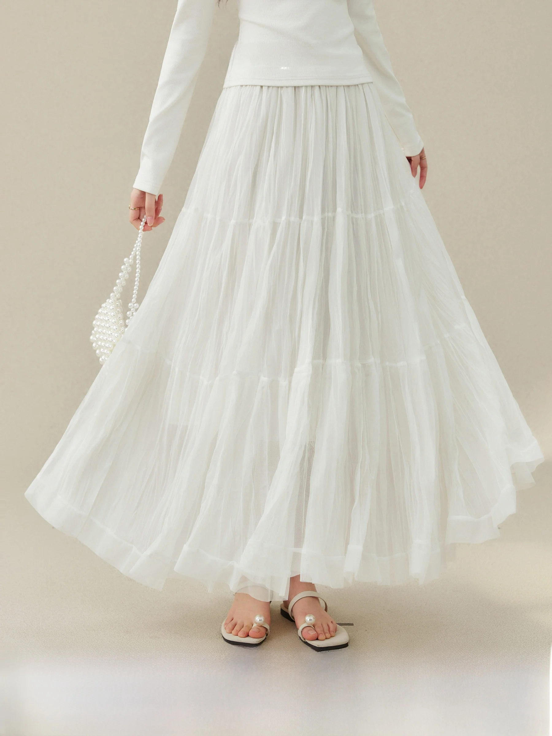 

Белая женская юбка миди А-силуэта, модная весенняя красивая юбка средней длины с высокой талией, дизайн от Wang Xuan, коллекция Лето 2026