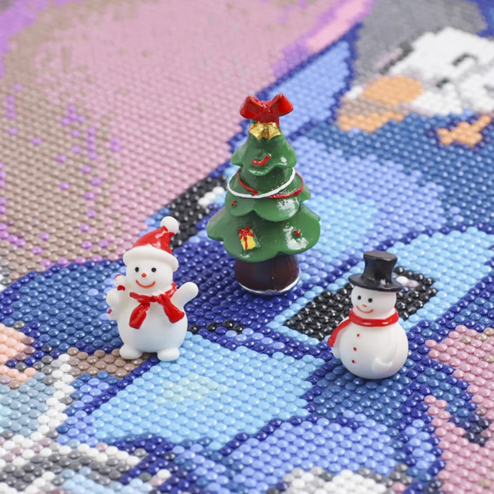 40 Pcs Mini Snowman Statue Micro Landscape Ornaments Play House Toys (black Hat + Red Hat) 40pcs Tiny Figures Miniature Lovely