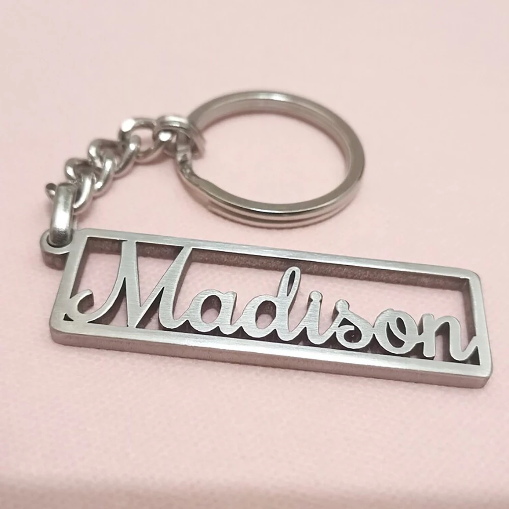 Customized Name Keychain, Key Hanger Name Gift Personalized Gift, Birthday Gift Stainless Steel Keyring Exquisite Gift