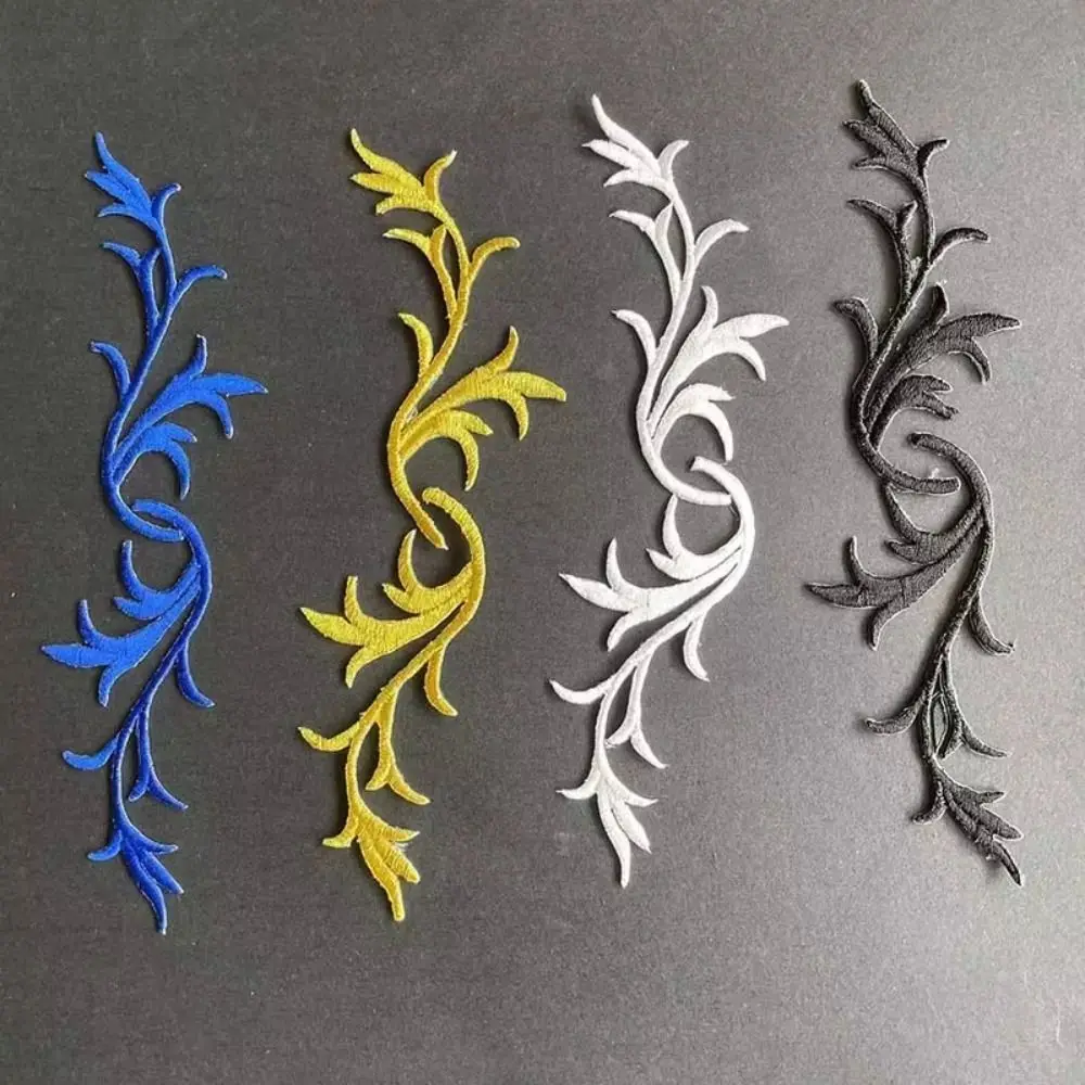 

4 Pairs Deer Antler Embroidery Patch Decorative Applique Adhesive Back Antler Embroidery Applique DIY Accessory Retro