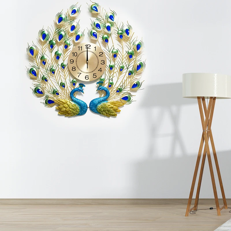 Oversized 3D Resin High Quality Home Decor Peacock Luxury Clock Decor Big 3D Antique Style Peacock Fancy Gold Wall Clocks