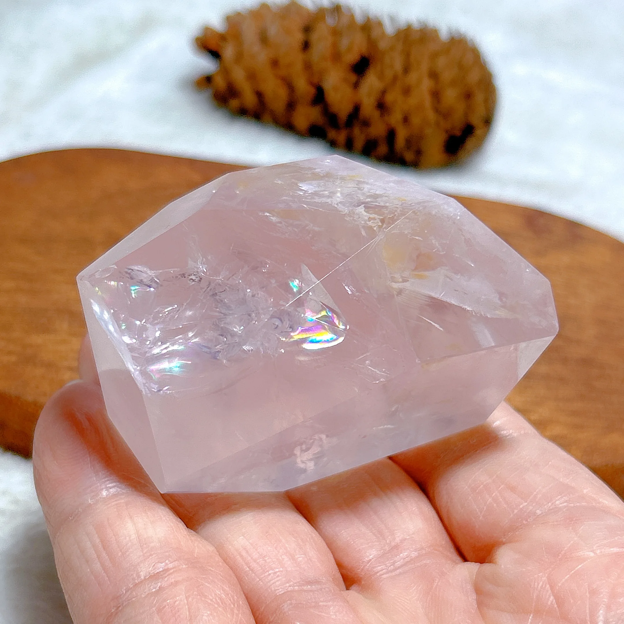 

Natural Crystals Rainbow Rose Quartz Free Form Healing High Quality Home Decorations Mineral Energy Gift