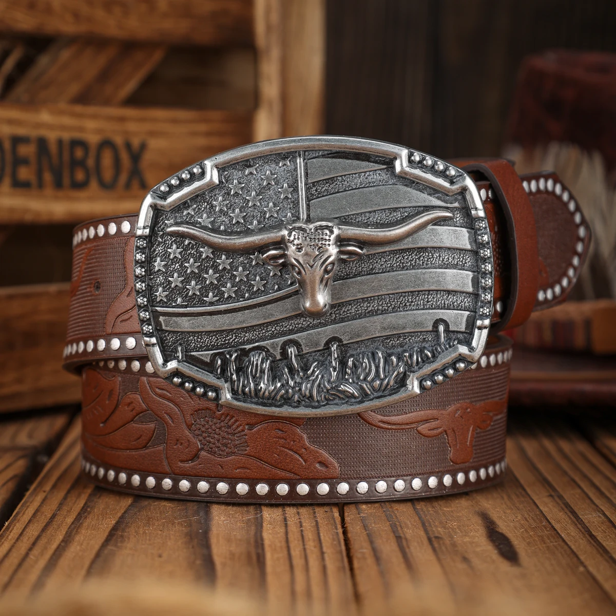Ein PU-Gürtel für Damen und Herren, der den Stil von Western-Denim und Retro vereint, ist perfekt für alltägliche Freizeitausflüge. – Detail 4