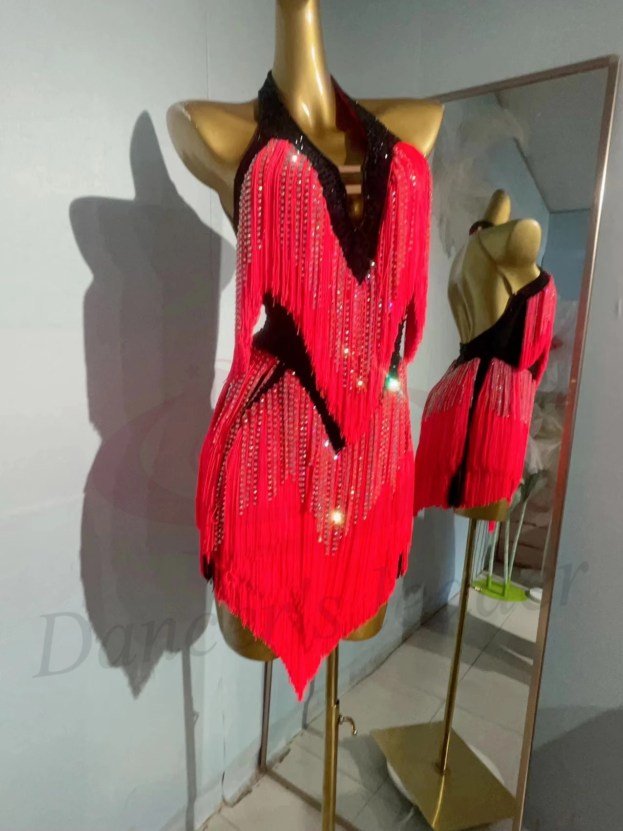 Traje de baile latino con diamantes de imitación para mujer, vestido personalizado de gama alta con tira de diamantes y borlas, vestido de actuación de Samba