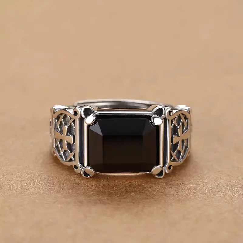 HX Silver Color New Cross Ring Men\'s Personality Dominant Trend Hip Hop Single Ring Black Stone Jewelry