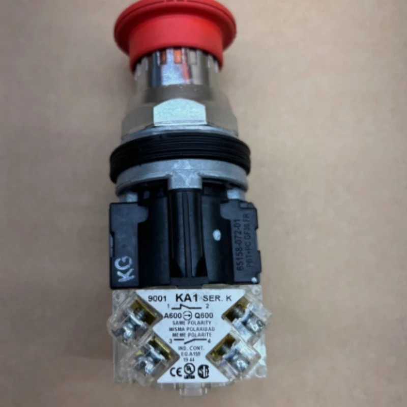 

Brand New Original XB4BS8444 XB4BS8445 XB4BS542 XB4BS544 XB4BS545 EMERGENCY STOP NEW ORIGINAL STOCK Fast Delivery