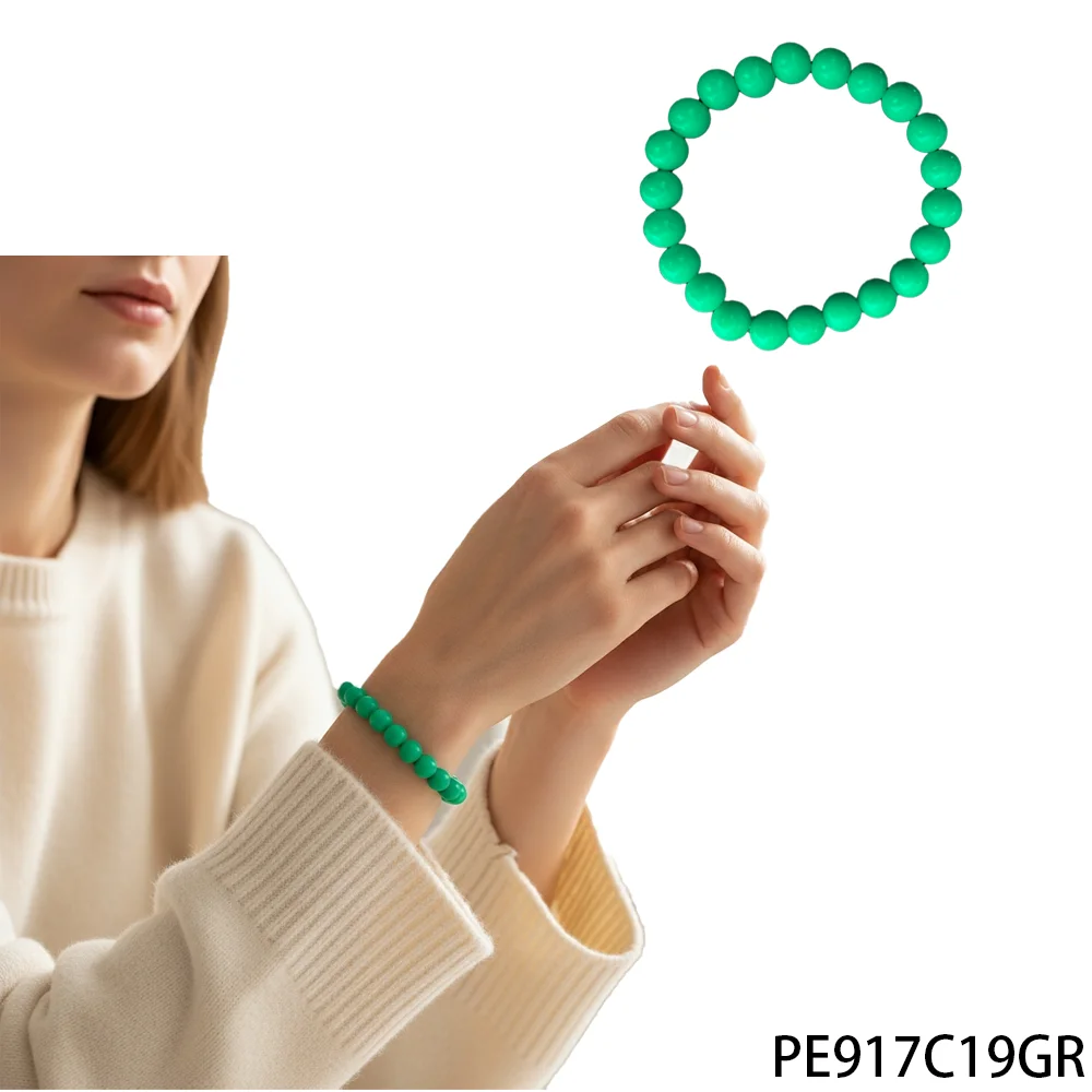 

PESENAR 80s Retro Turquoise Beaded Stretch Bracelet - Vintage Fashion Accessory