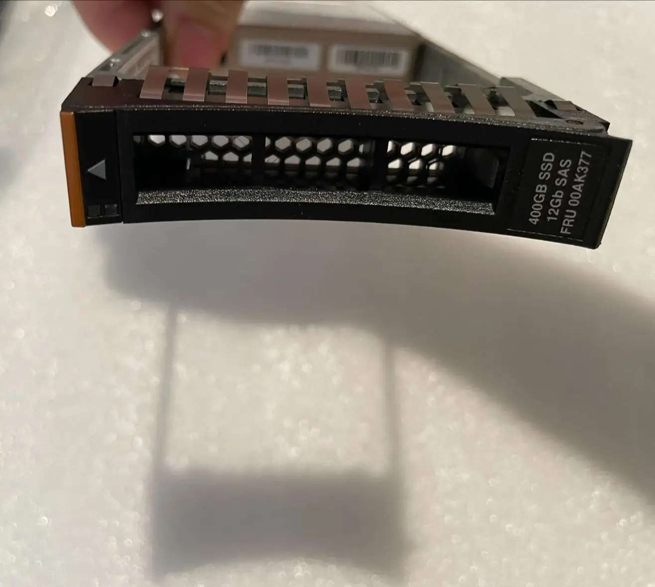 

Для 00NC585 00AK377 00Y5909 400G SAS 12Gb SSD V3500 V3700 жесткий диск