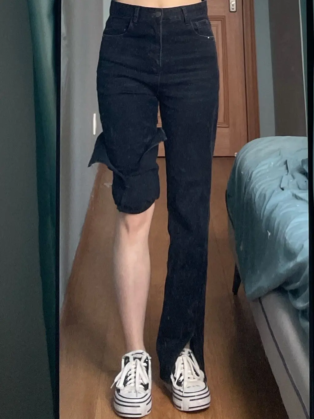 

Широкие джинсы с высокой талией, женские брюки больших размеров, прямой крой, расклешенные брюки, осенние утягивающие брюки Faion с разрезами