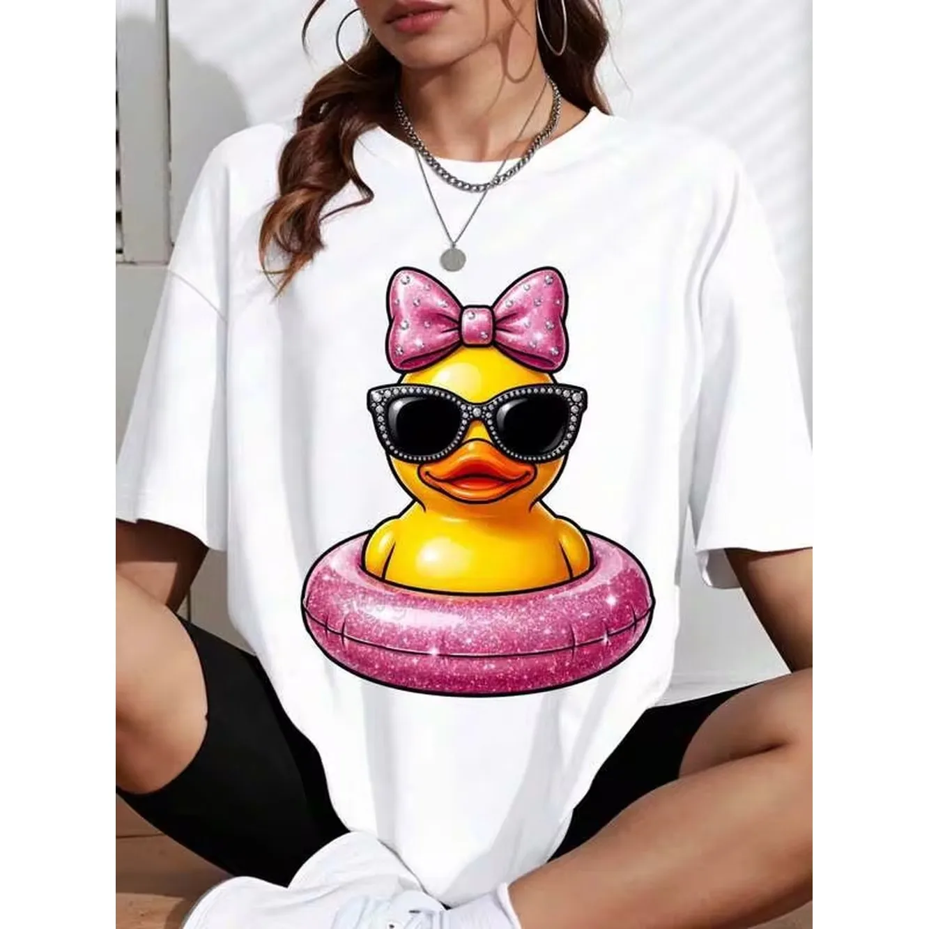 Duck With Pink Bow And Sunglasses T Shirt Women Summer Casual Fashion Graphic Tee White