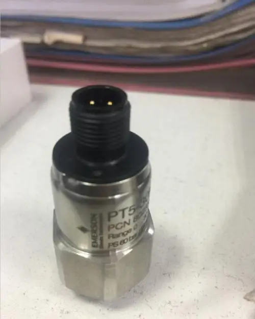 

Новый оригинальный датчик PT4-M30 PT4-M60 PT4-07M PT4-18M PT4-30M PT4-M15