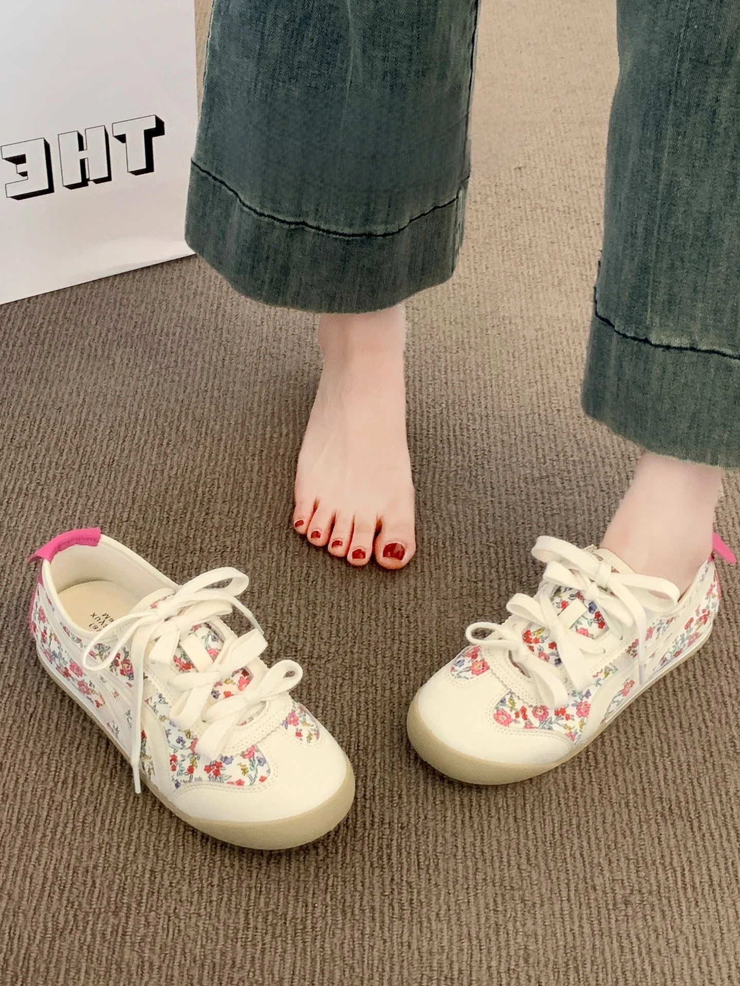 

Кожаные женские ботинки на плоской подошве Dequn oes, новинка 2023 года, осень Ultra (3) Thin Floral Agan Sport Casual oes Cross Bule Sle