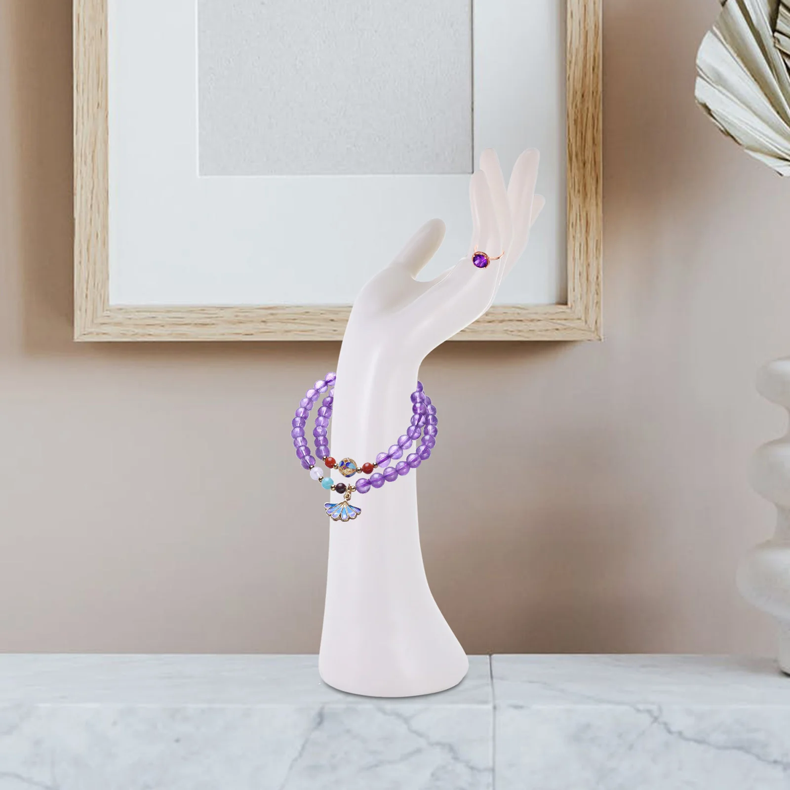 

Hand Showing Stand Pe Bergamot Shape Display Holder For Ring Bracelet Watch Jewelry Ornament Adornment Party Decoration Gift