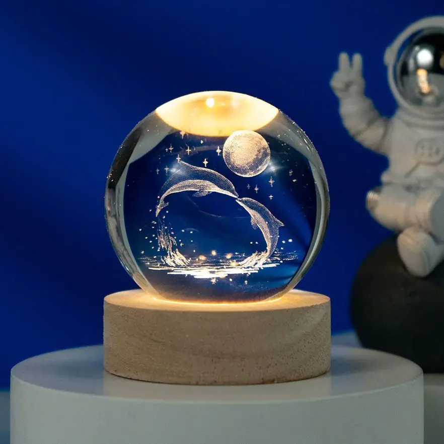 

Creative Crystal Ball Night Light Ornament Creative Birthday Gift Couples Home Decor Wedding Party Holiday Gift Desktop Ornament