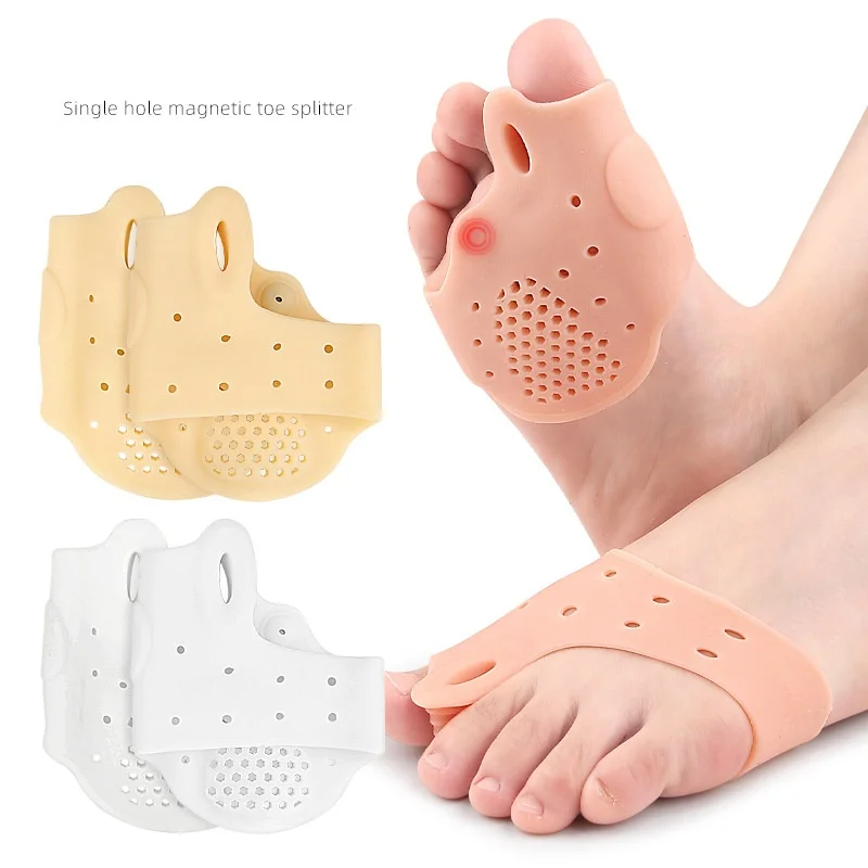 

Forefoot Pad Single-hole Hallux Valgus Toe Separator Magnetic Massage Forefoot Pad Big Foot Bone Orthopedic Pad