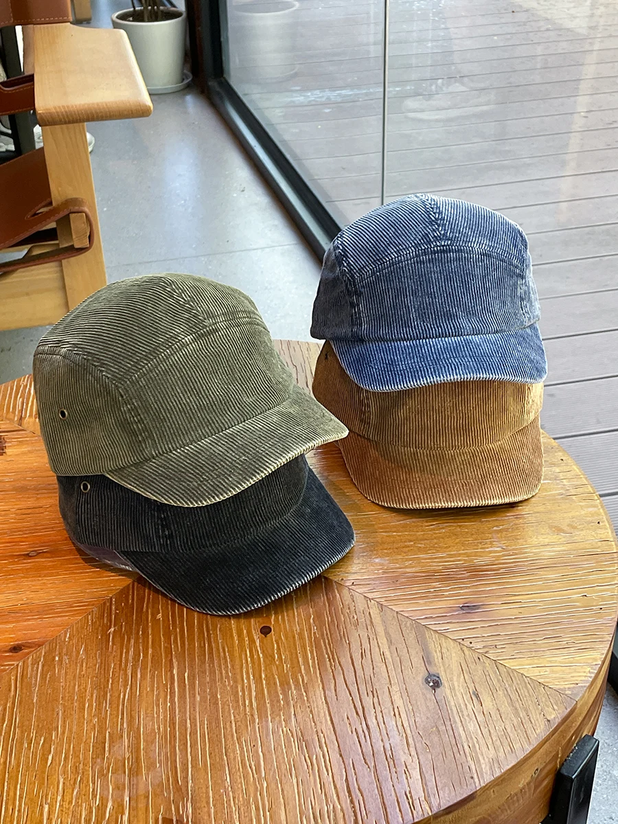 

Corduroy Short Brim Hat Short Brim Duckbill Hat Unisex Couple Personality Short Brim Autumn Winter Baseball Cap