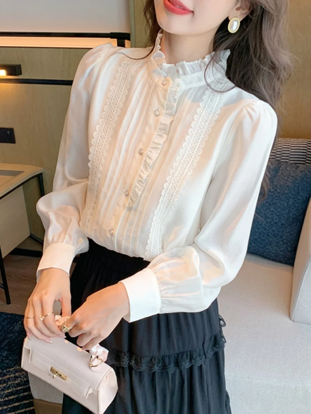 

Новая осенняя женская универсальная базовая рубашка с длинным рукавом, имитирующая текстуру дерева, с эффектом похудения, цвет абрикосовый, с воротником-стойкой